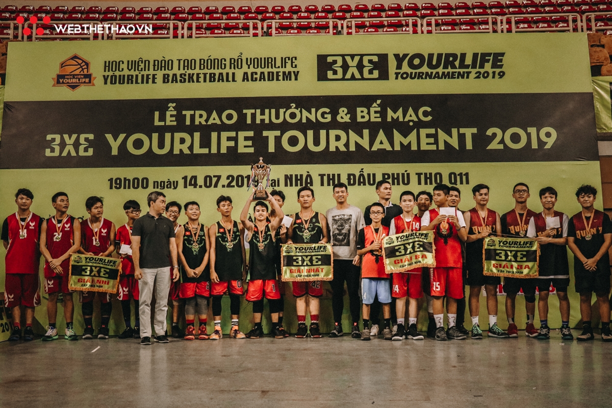 Chung kết giải YourLife 3x3 Tournament 2019: Bóng rổ Gò Vấp tỏa sáng với 2 cúp vô địch danh giá Chung kết giải YourLife 3x3 Tournament 2019: Bóng rổ Gò Vấp tỏa sáng với 2 cúp vô địch danh giá